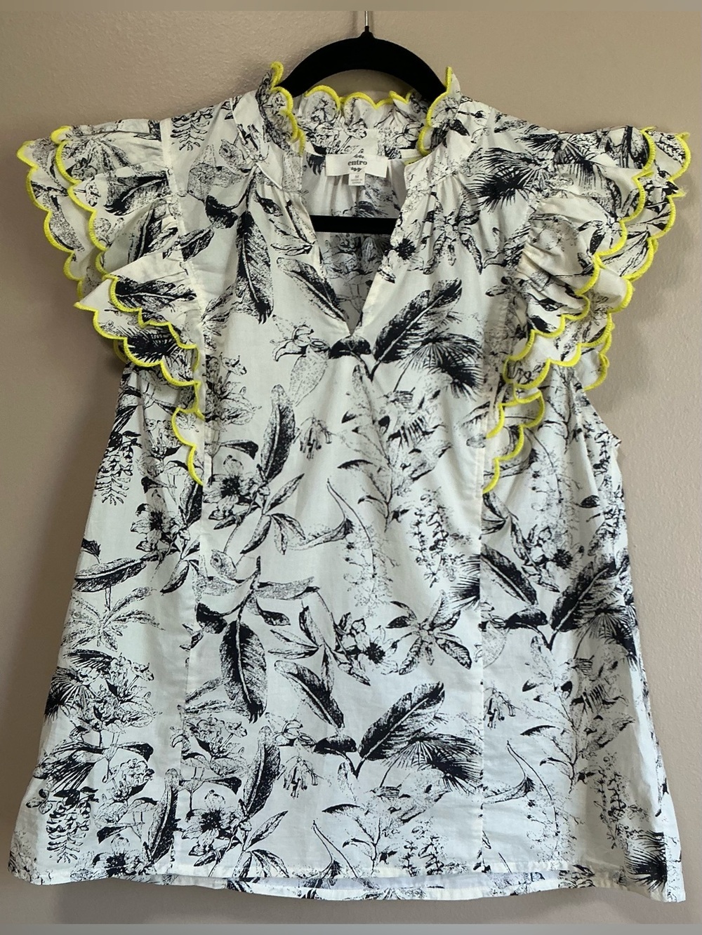 entro White Floral-Print Ruffle Sleeve Top with Neon Yellow Trim